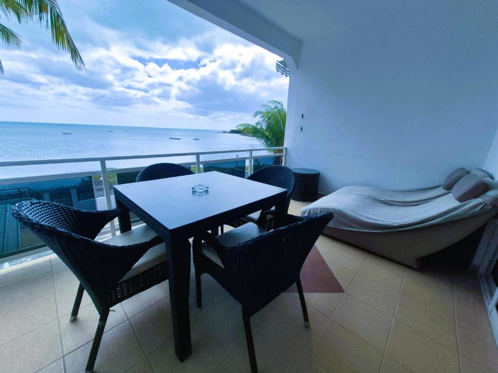 Baywatch Apartment - 6