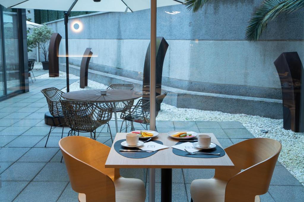 Hotel Zenit Bilbao - Resim 38