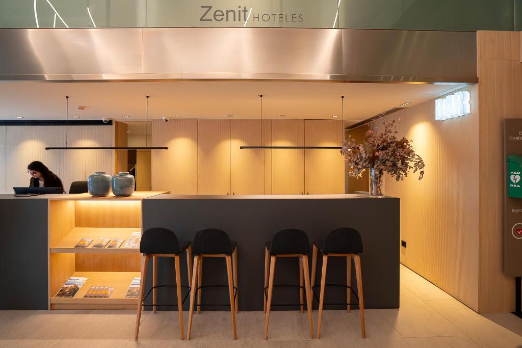 Hotel Zenit Bilbao - Resim 12