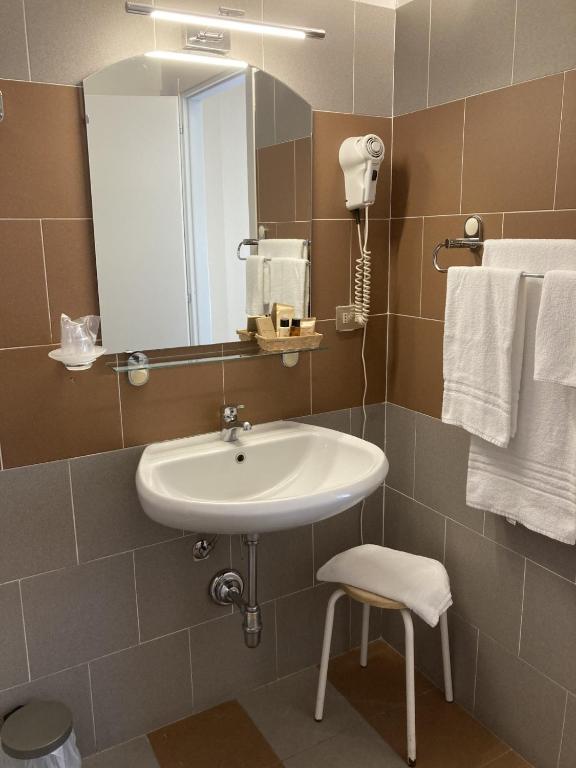 Hotel Villa Conte Riccardi