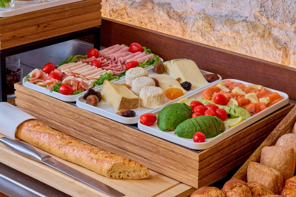 Le Relais Saint Honoré - Resim 25