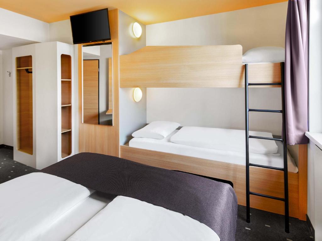 B&B HOTEL Frankfurt City-Ost - Resim 16