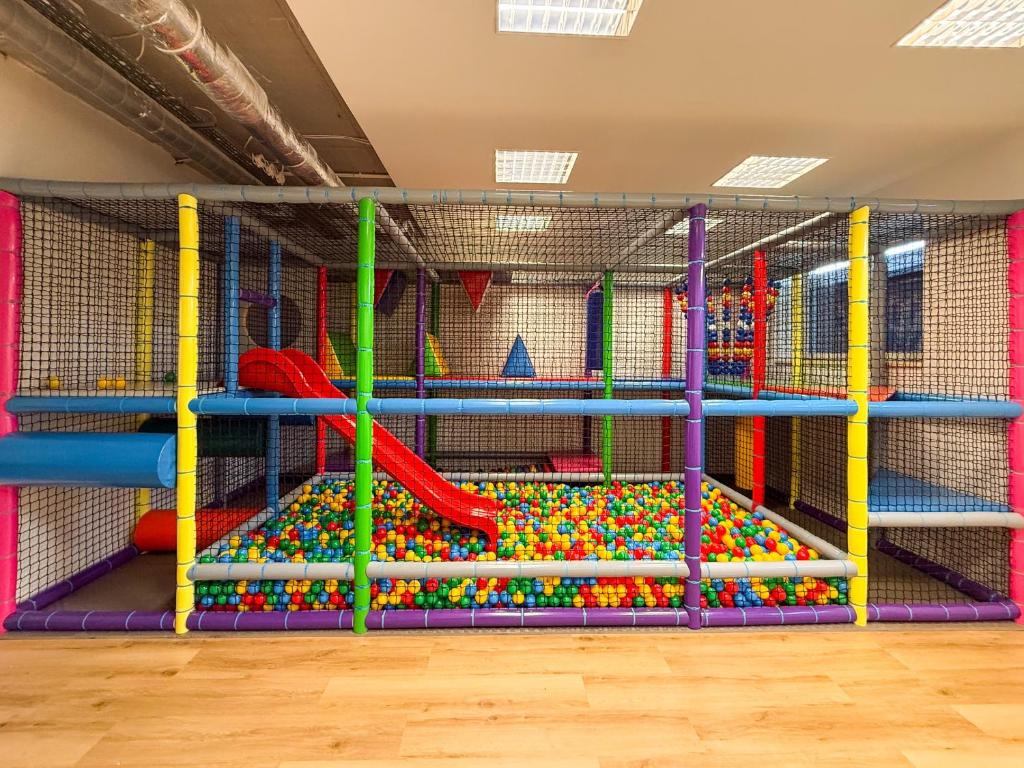 Hotel Kolna - darmowy parking, basen w cenie - Resim 15