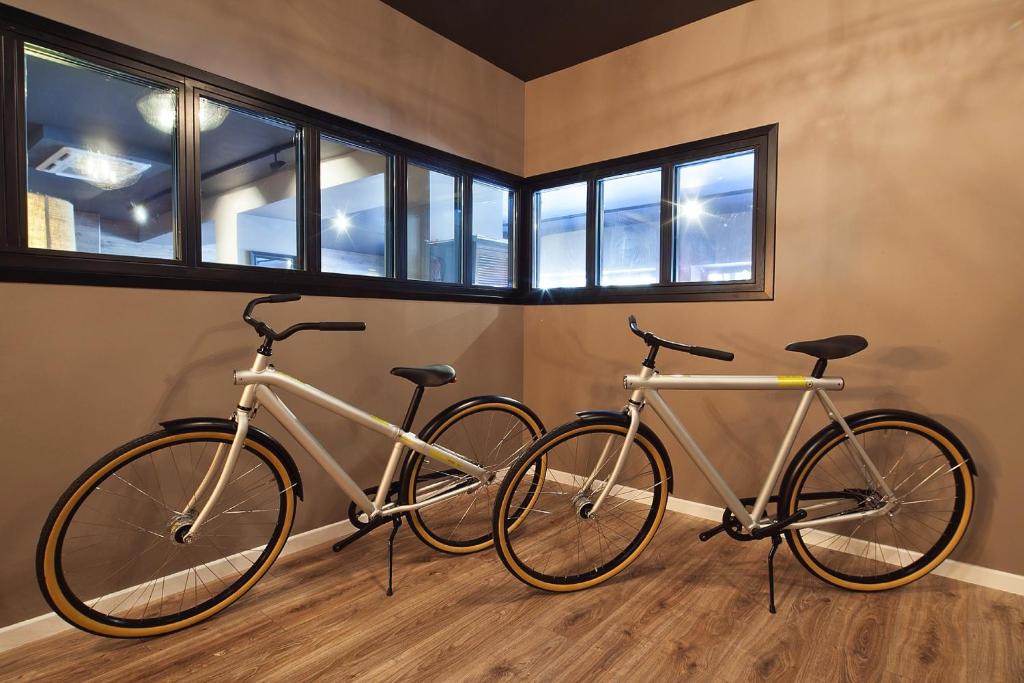 Hotel Acta Madfor - Resim 41