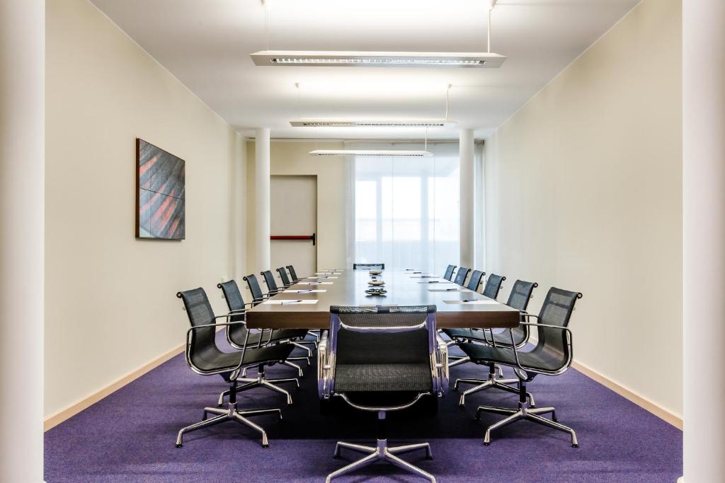 Posezení v ubytování Hotel YIT Ciudad De Zaragoza