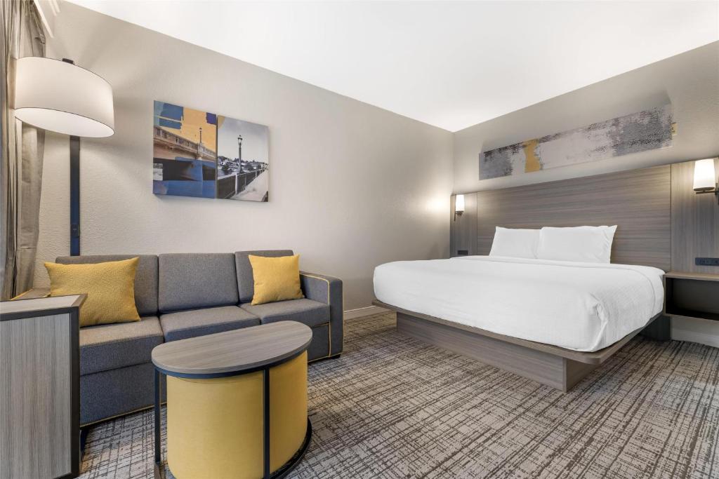 Sonesta Select Chicago Elgin West Dundee - 