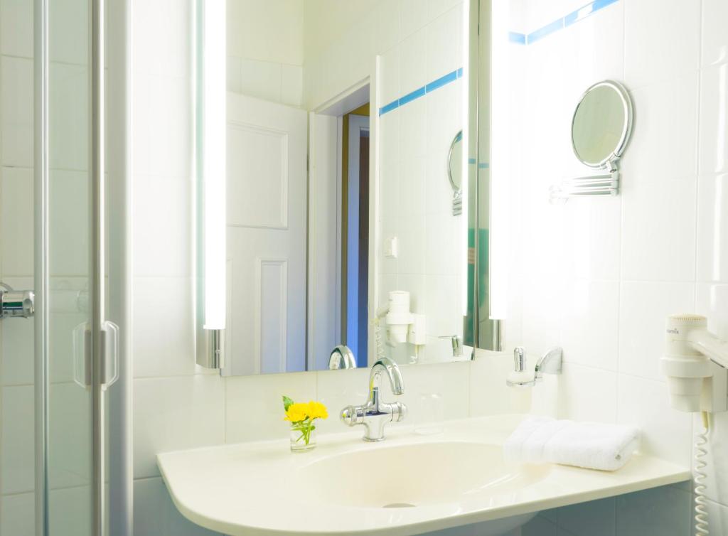 Hotel Villa Viktoria Luise - 6