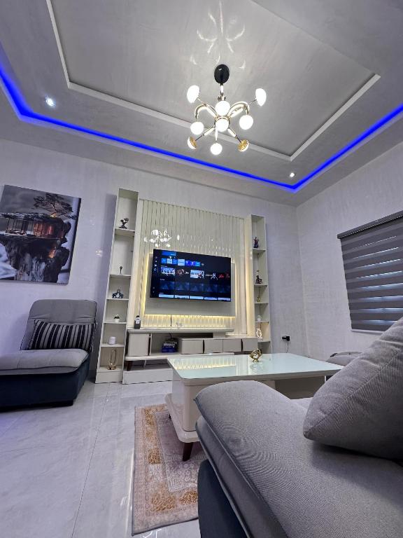 SG Apartments