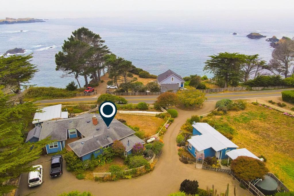 Headlands Cove - Main House, Mendocino (updated prices 2025)