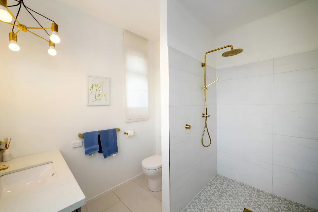 Olive Grove Estate - Resim 39