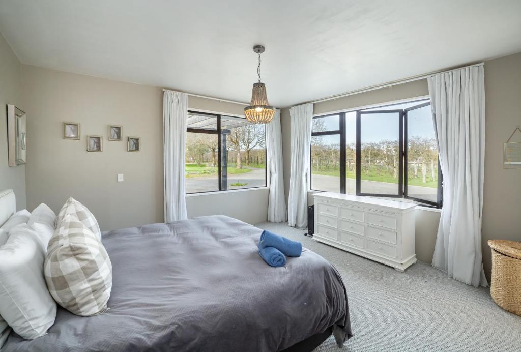 Olive Grove Estate - Resim 6