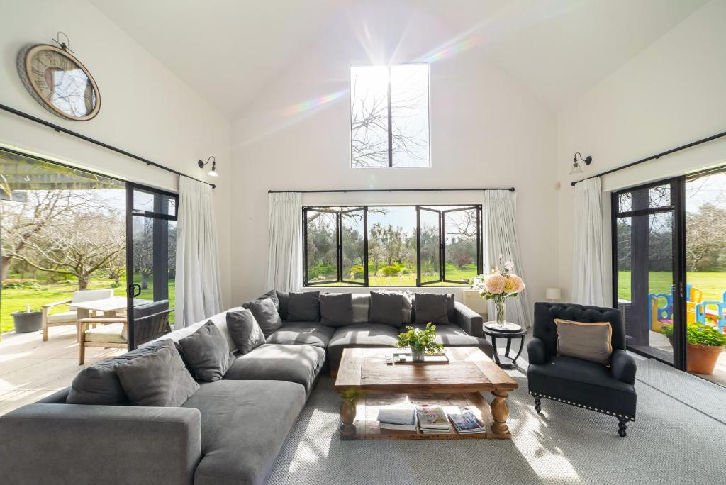 Olive Grove Estate - Resim 25