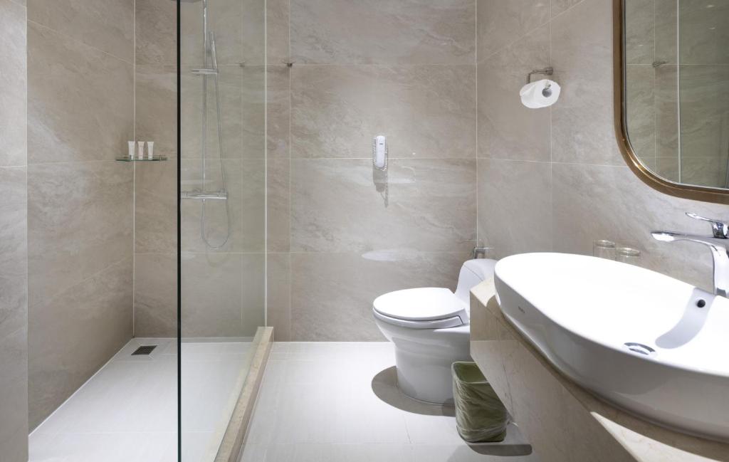 Deluxe without Window - Free Mini Bar and Afternoon Tea