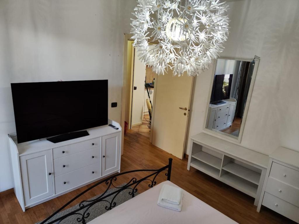 TV a/nebo společenská místnost v ubytování Casa Angelina