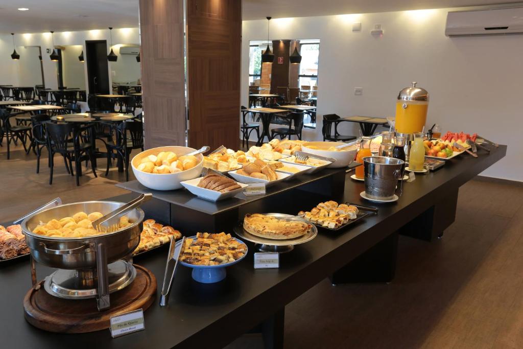  Oasis Plaza Hotel