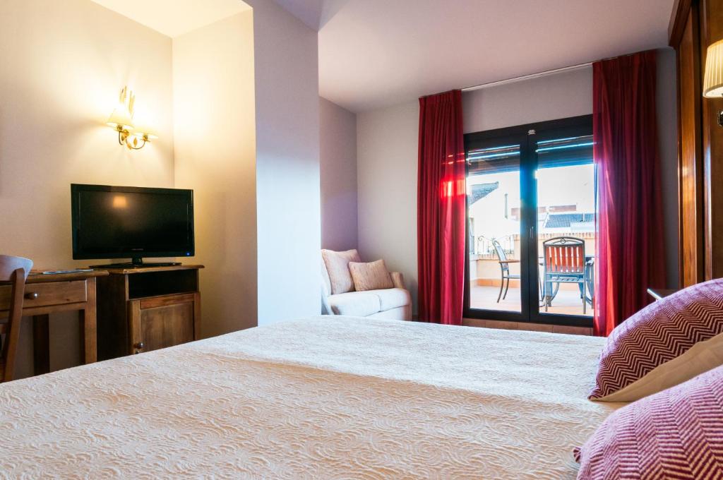 Hotel Doña Manuela - Double Room With Terrace
