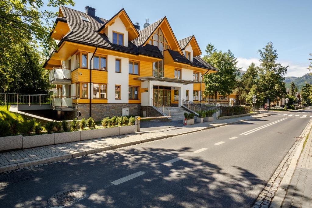 Budova, v ktorej sa apartmán nachádza