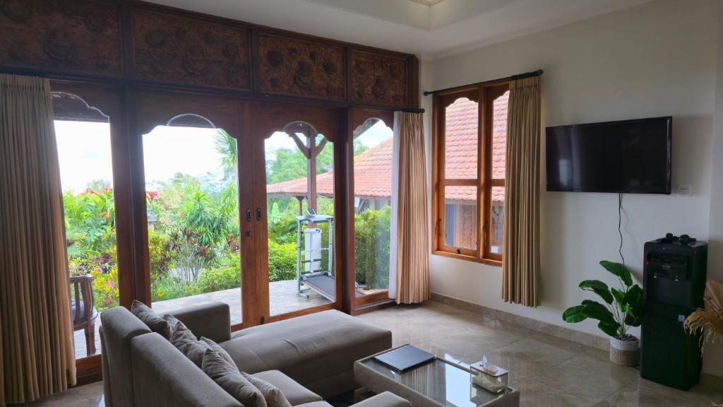 Manigelang Villa - 4