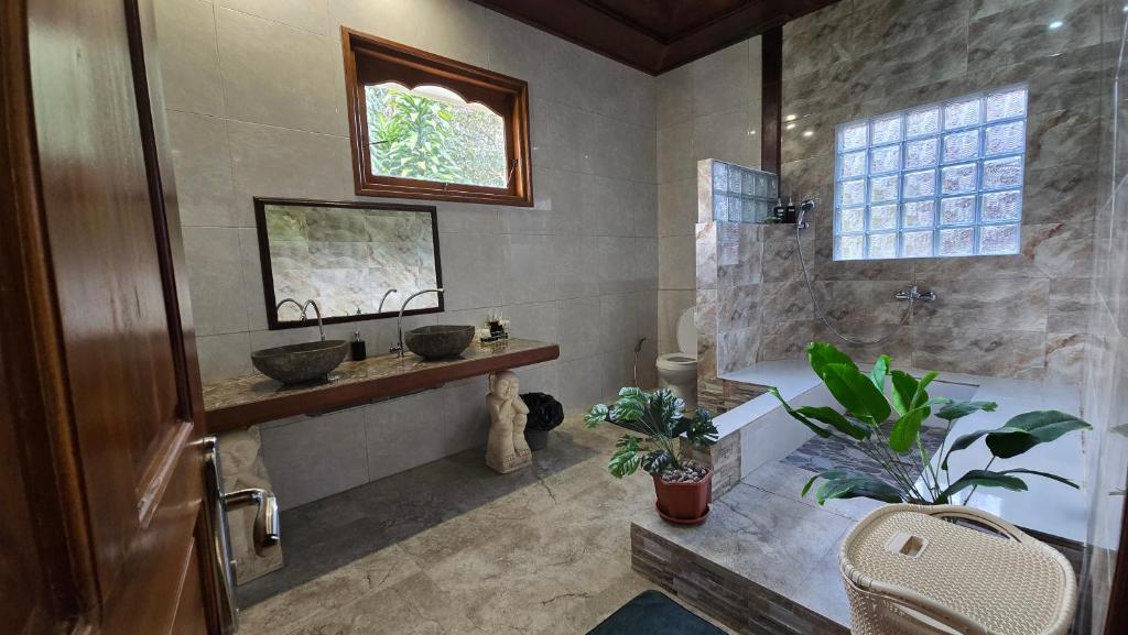 Manigelang Villa - 5