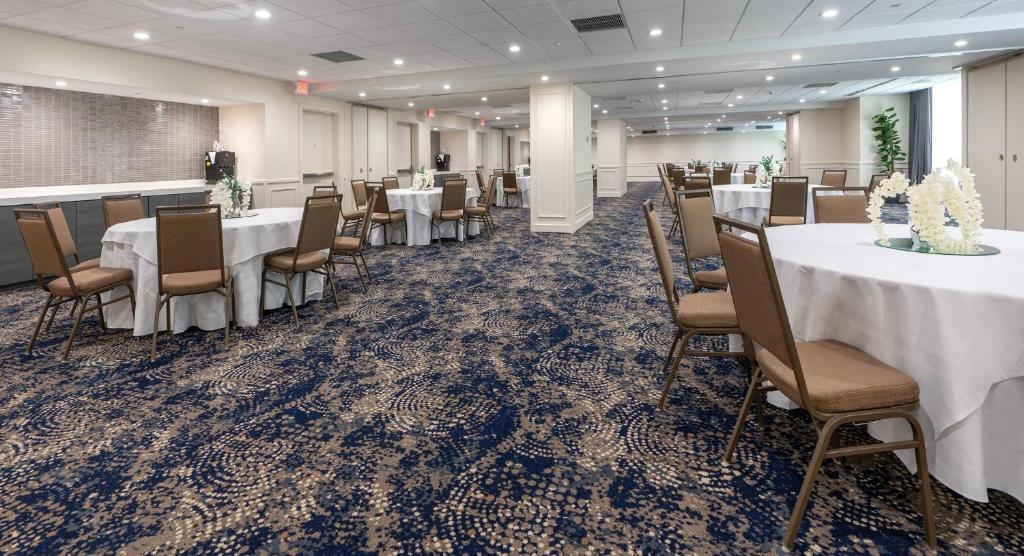 Holiday Inn New Orleans-Downtown Superdome by IHG photo