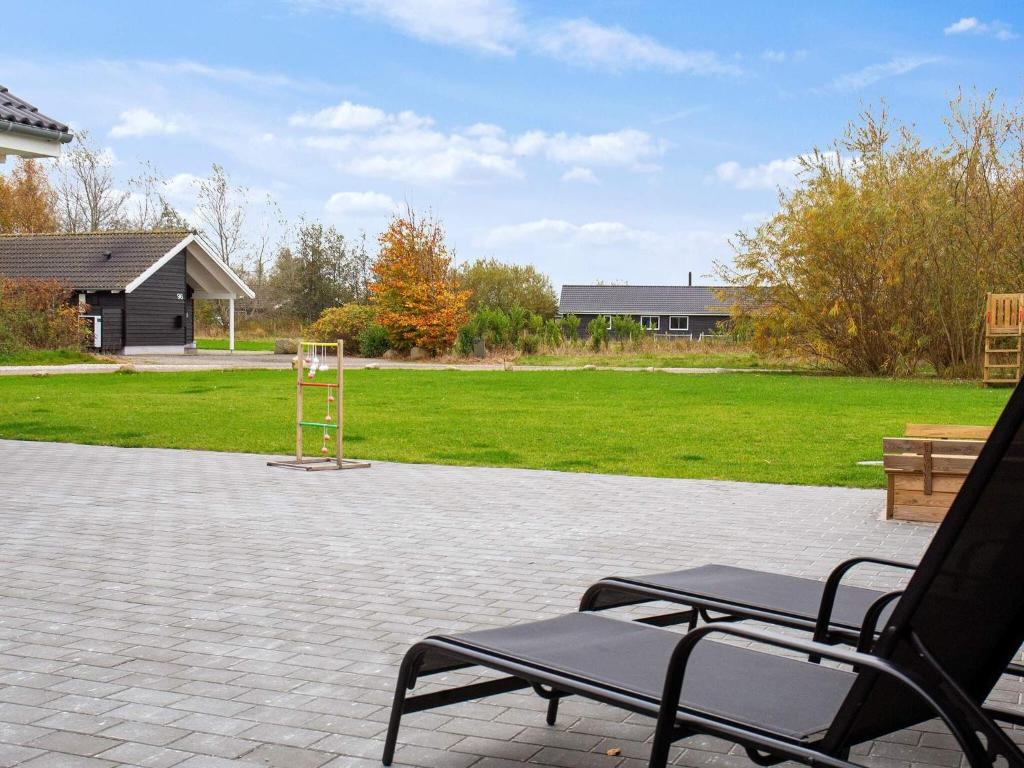 Κήπος έξω από το 22 person holiday home in Idestrup