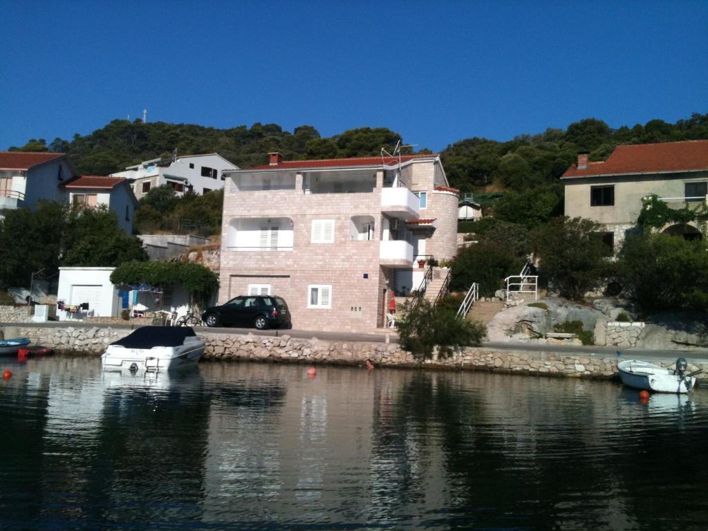 APARTMANi VICTORIA