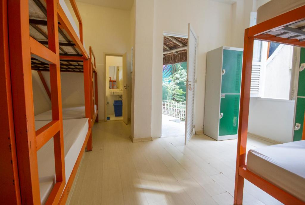  Rio Forest Hostel