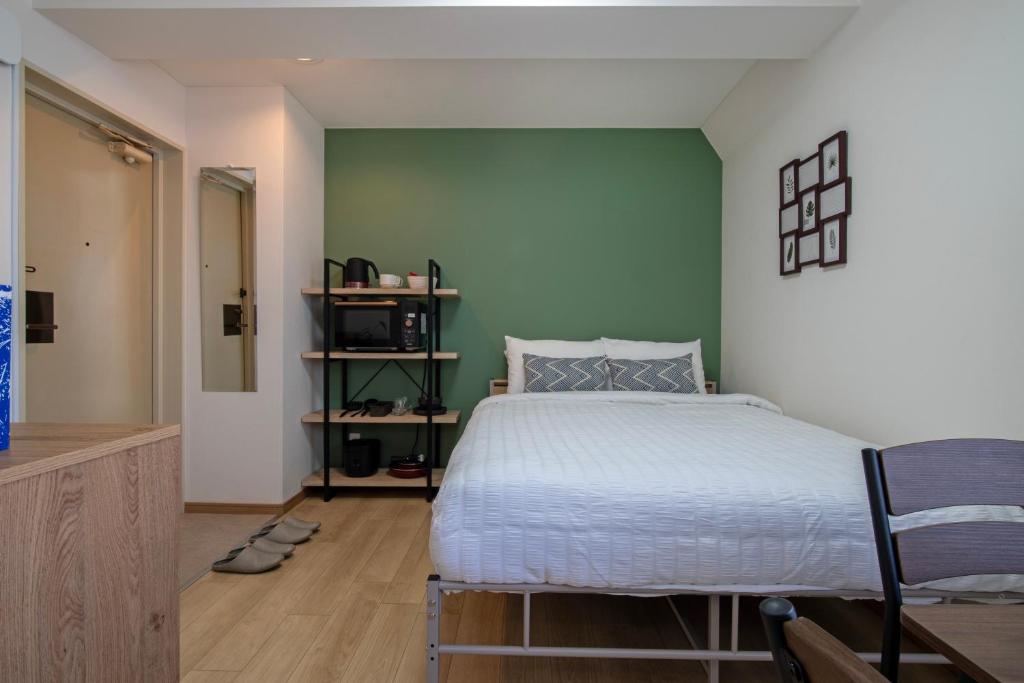 Modern Living Tokyo Komagome 604, compact studio at excellent location