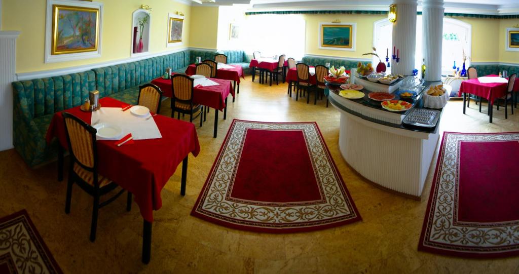 Restaurace v ubytování Muschel Panzió
