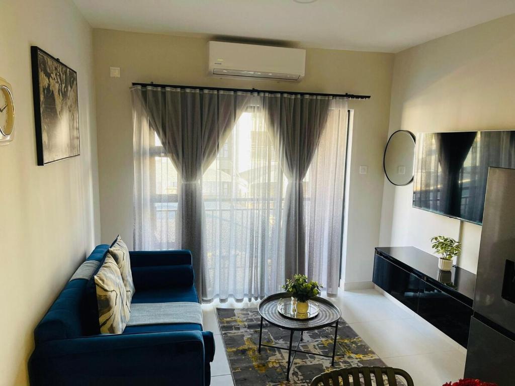 Ruang duduk di LincVilla Apartment