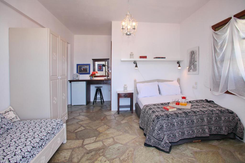 Superior Double Room with Balcony