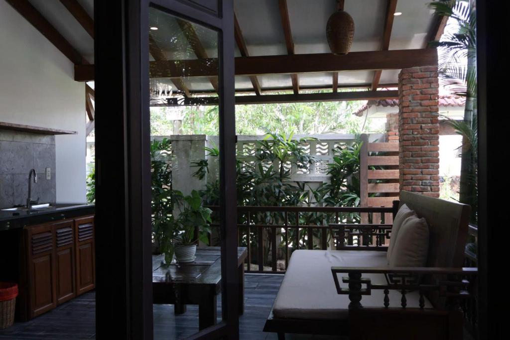 An Bang Beach Villa - 16