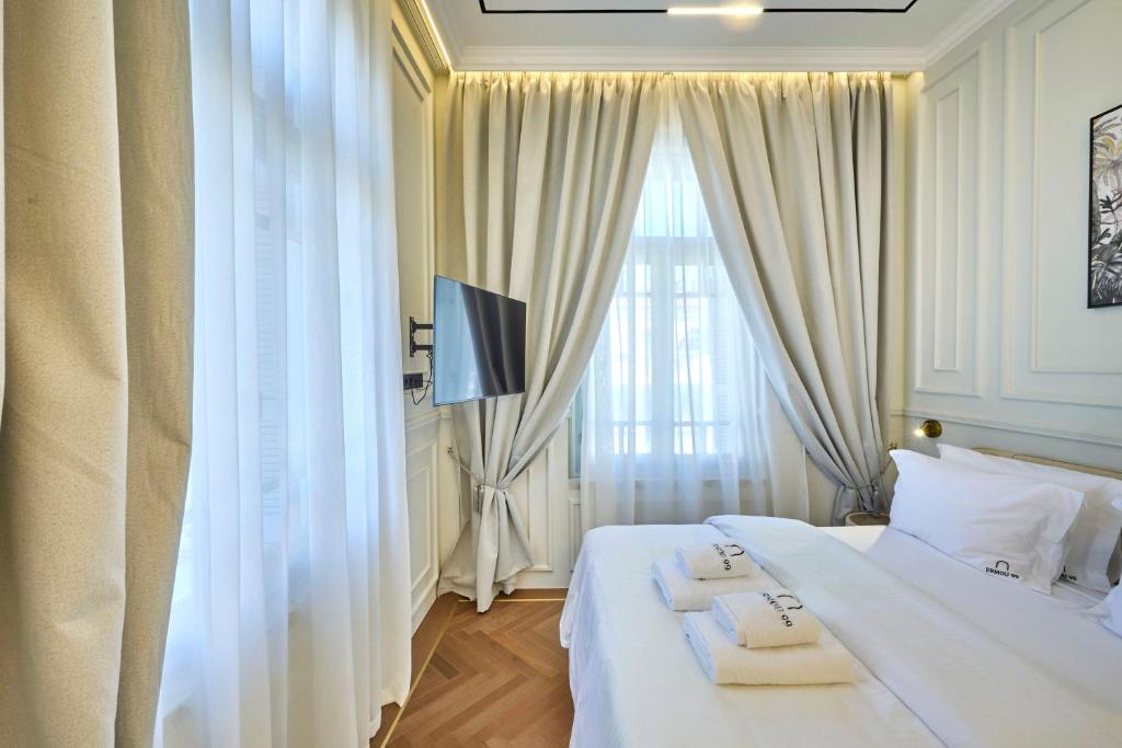 Ermou 99 Intelligent Private Suites - Resim 41