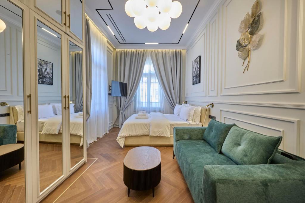 Ermou 99 Intelligent Private Suites - Resim 6