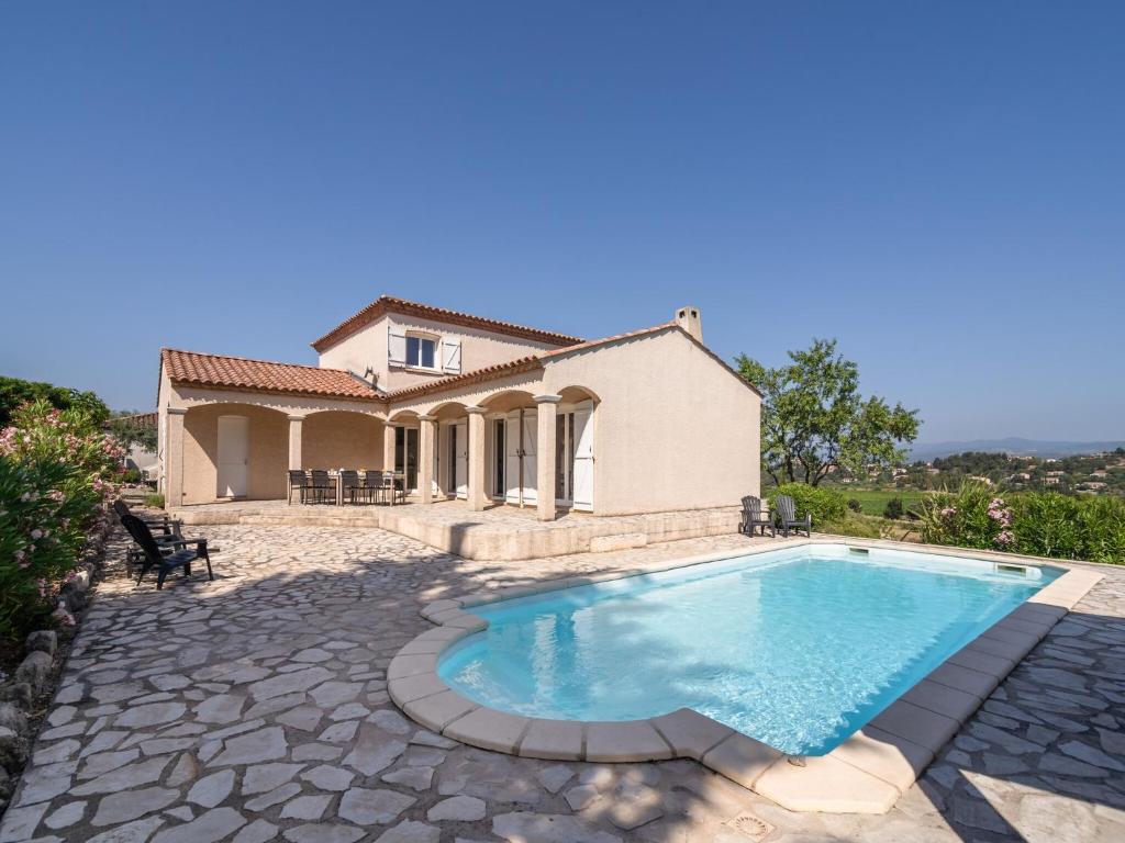 Πισίνα στο ή κοντά στο Luxurious villa in Oupia with private pool