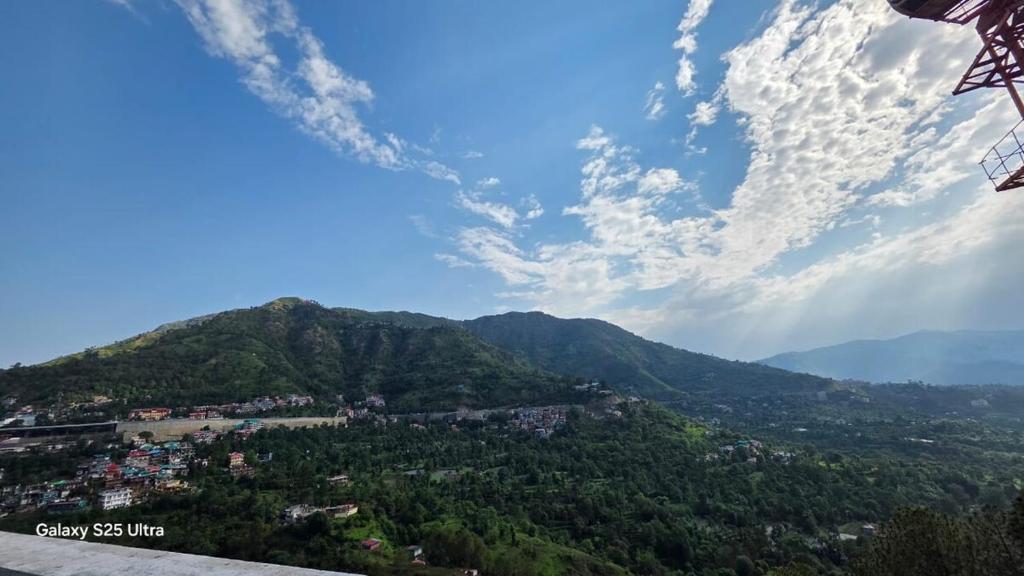 Galeriebild der Unterkunft Ghar by the hills in Solan