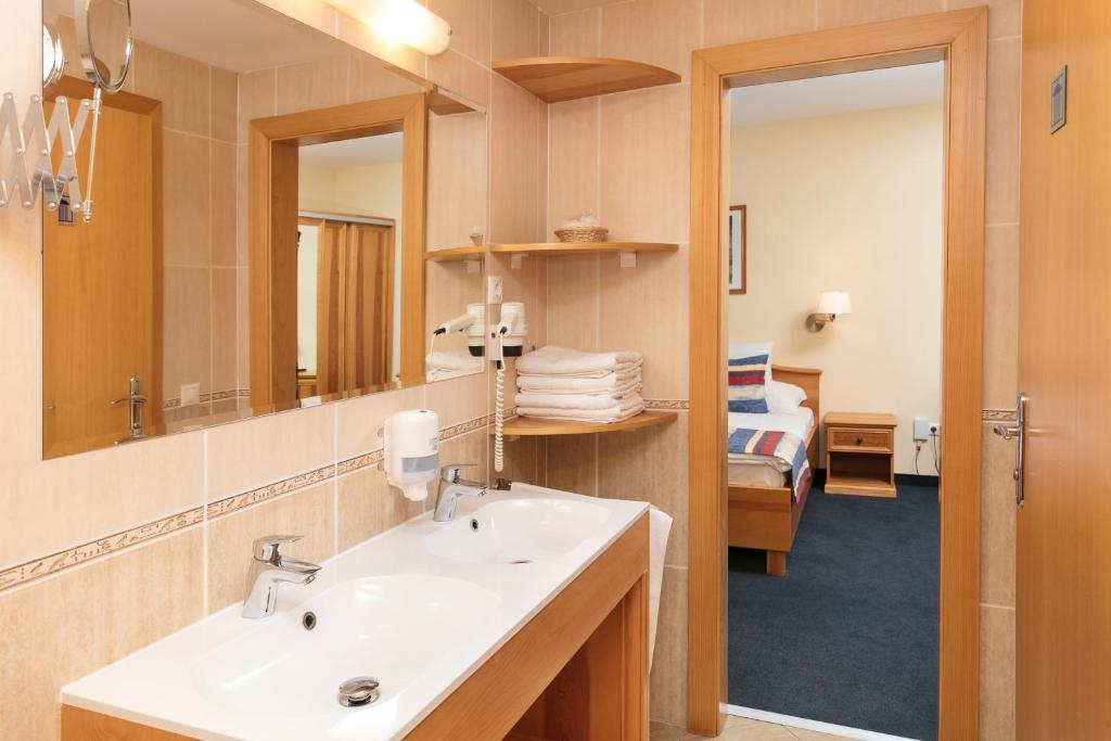 Hotel Kálvária Superior - Resim 24