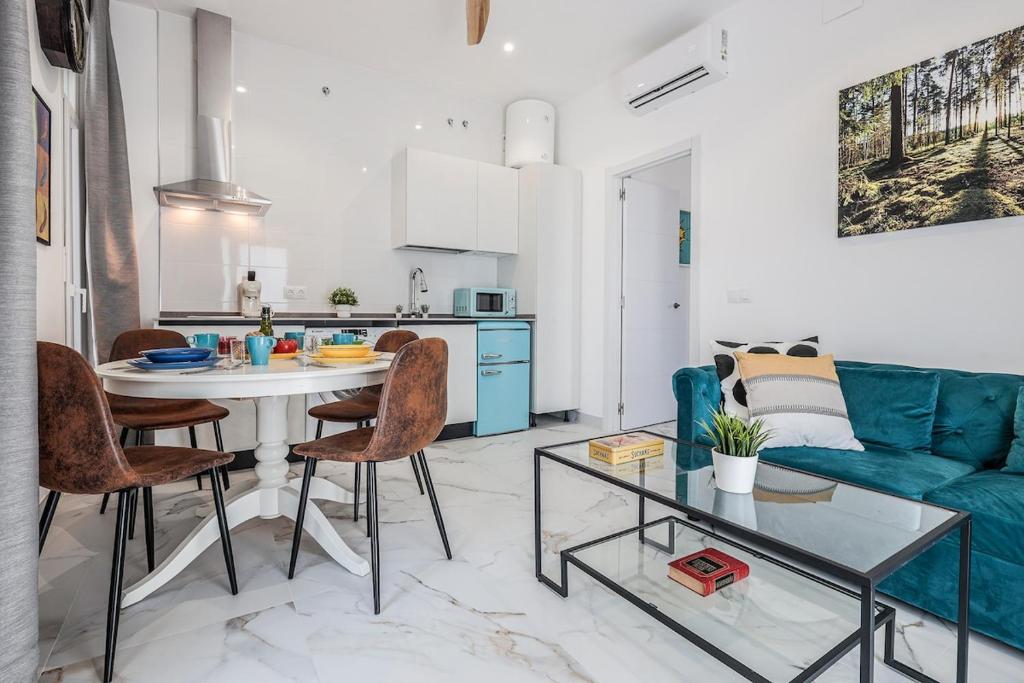 Modern and Cozy Apartment, Nervión Seville bajo B
