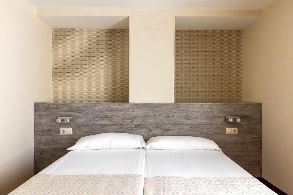 Colectia Hotel Santa Lucía - Resim 13