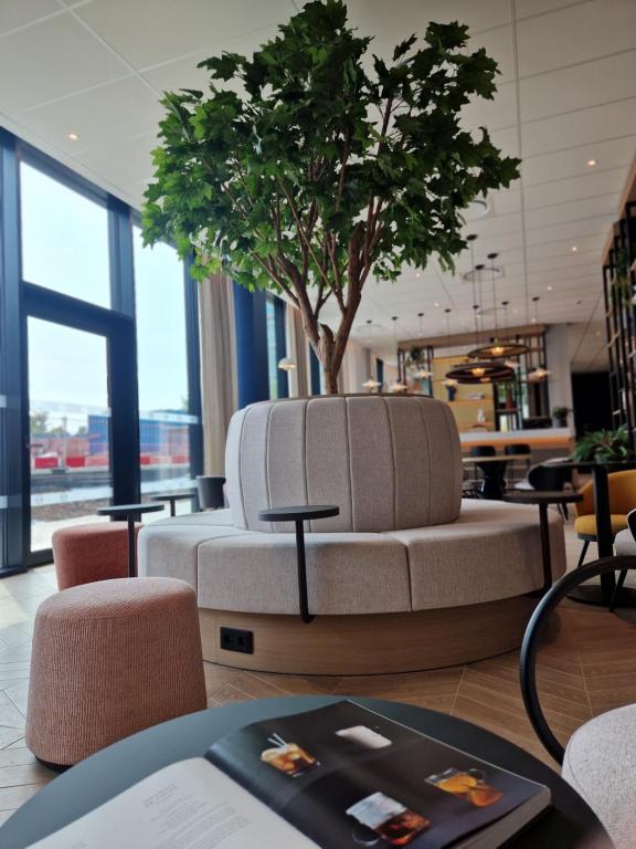 B&B HOTEL Luxembourg Centre Cloche d'Or - Resim 43