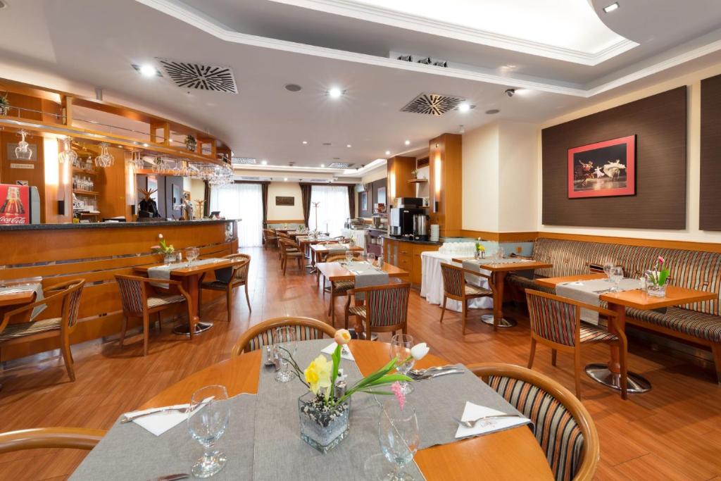 Hotel Kálvária - Resim 38