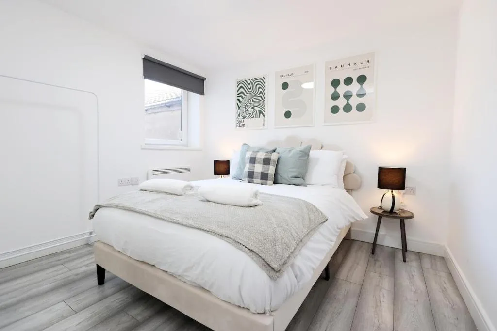 The Central Nest - perfect for contractors and holidaymakers