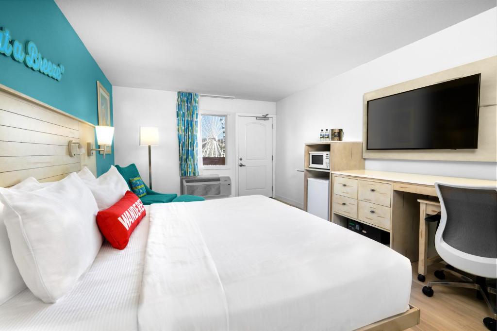 Margaritaville Island Inn - 