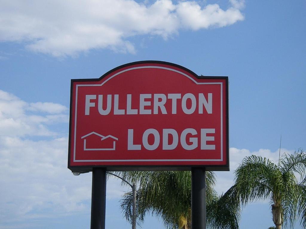 a red sign for a fulfillment lodge at Fullerton Lodge in Fullerton