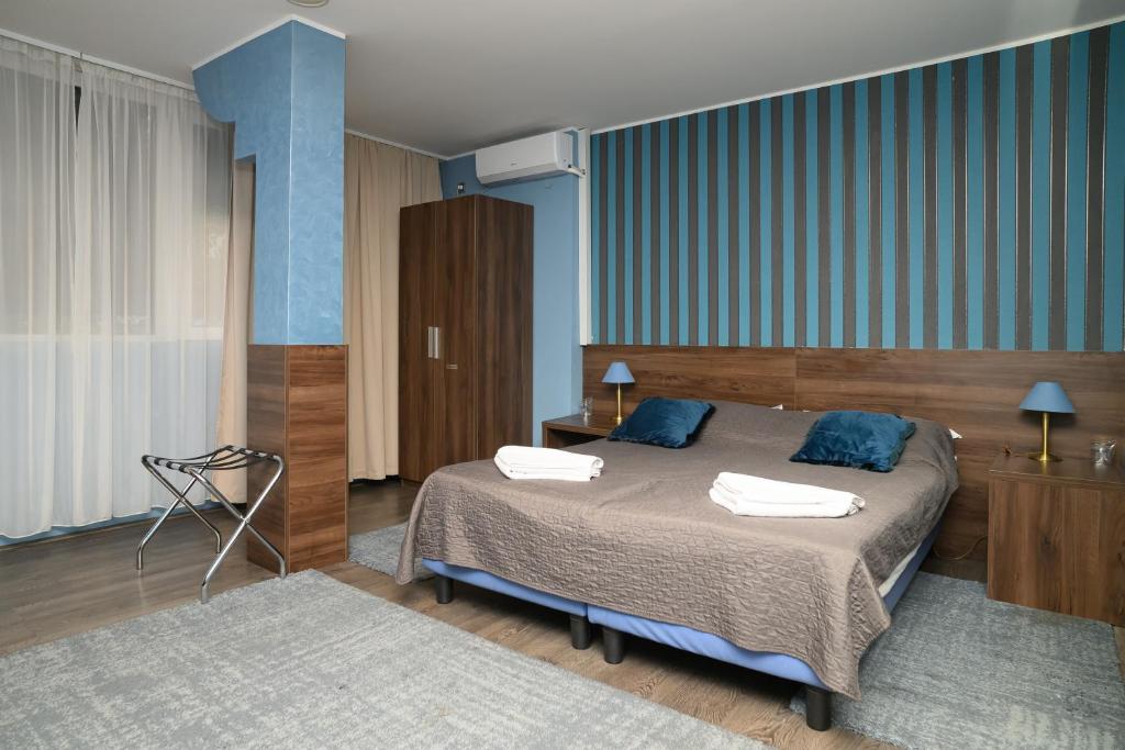 Garni Hotel Zenit - Resim 2