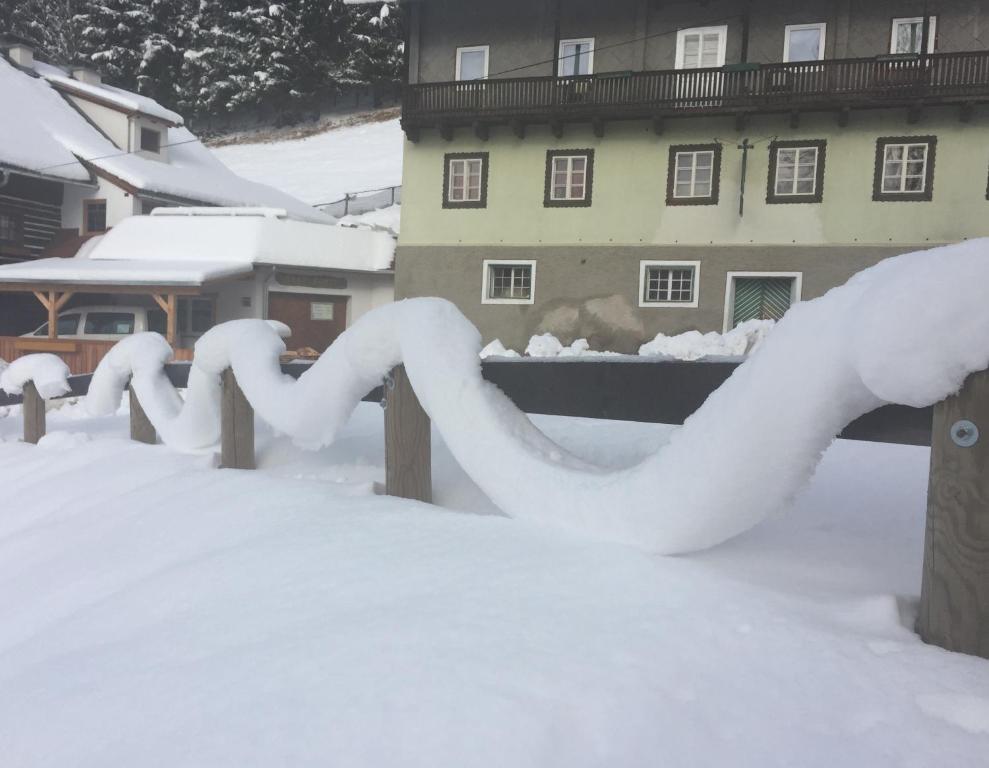Gasthaus Luggwirt v zimě