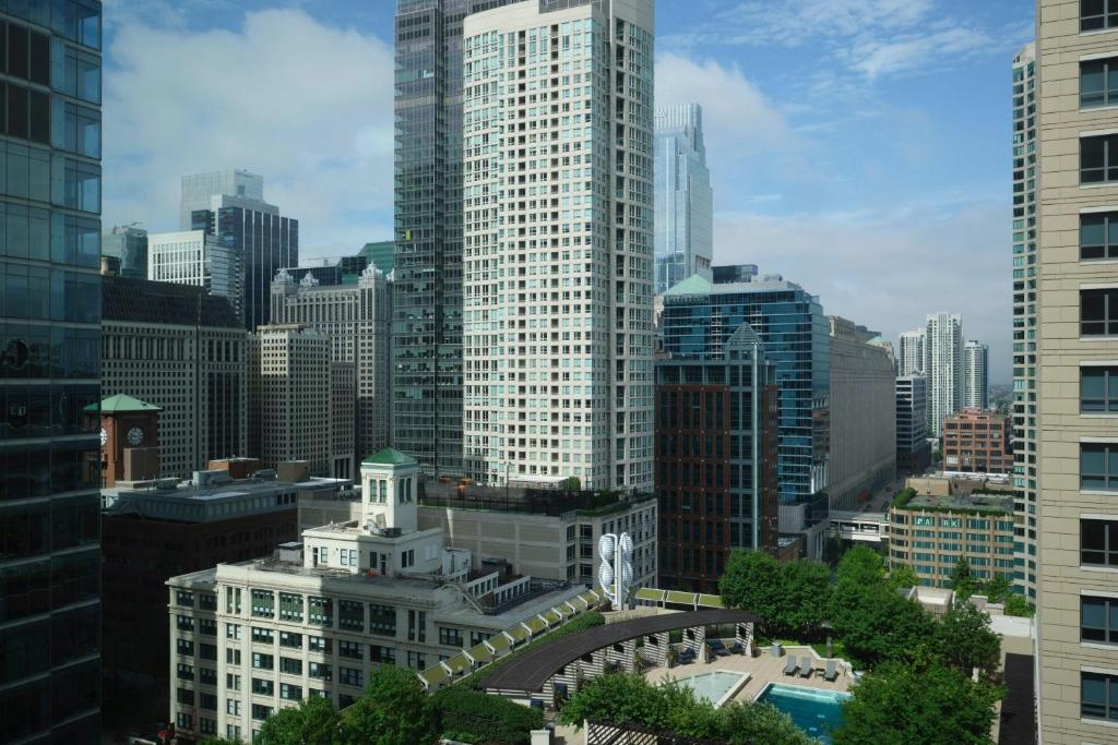 Residence Inn by Marriott Chicago Downtown/River North - 