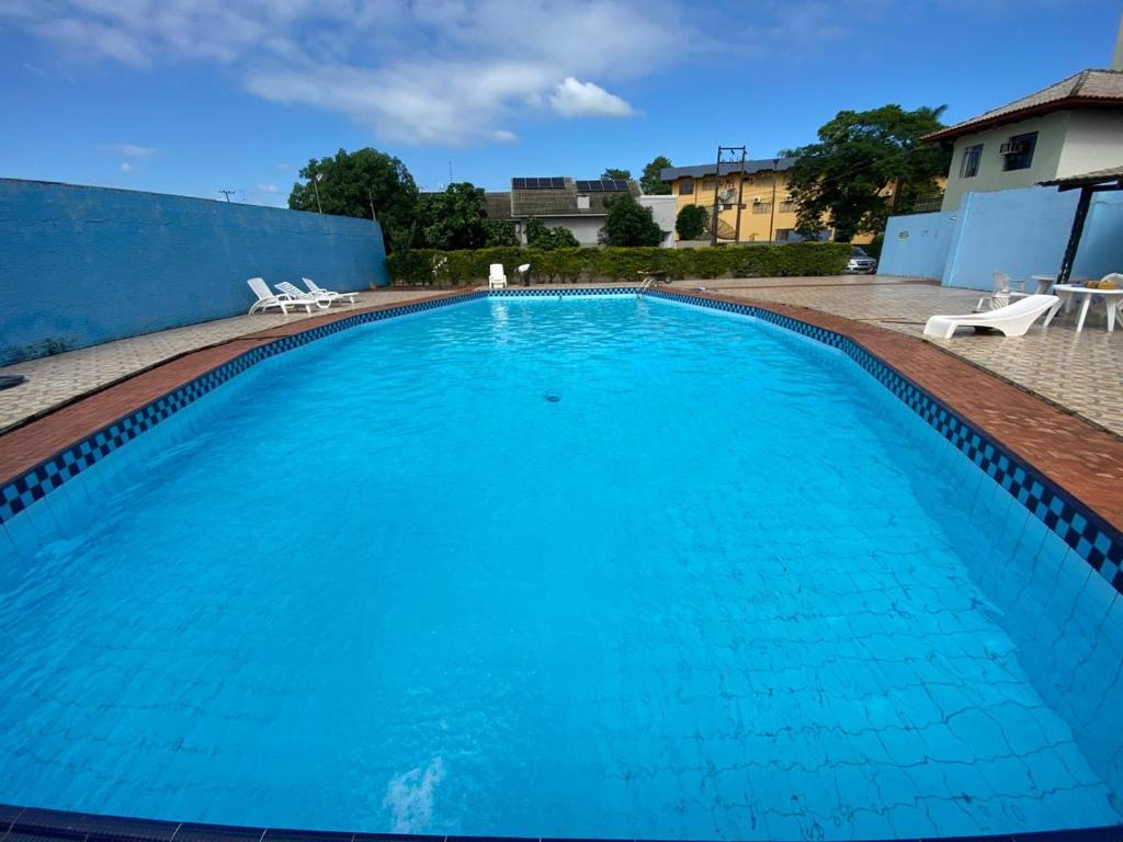 Hồ bơi trong/gần hotel tamburi