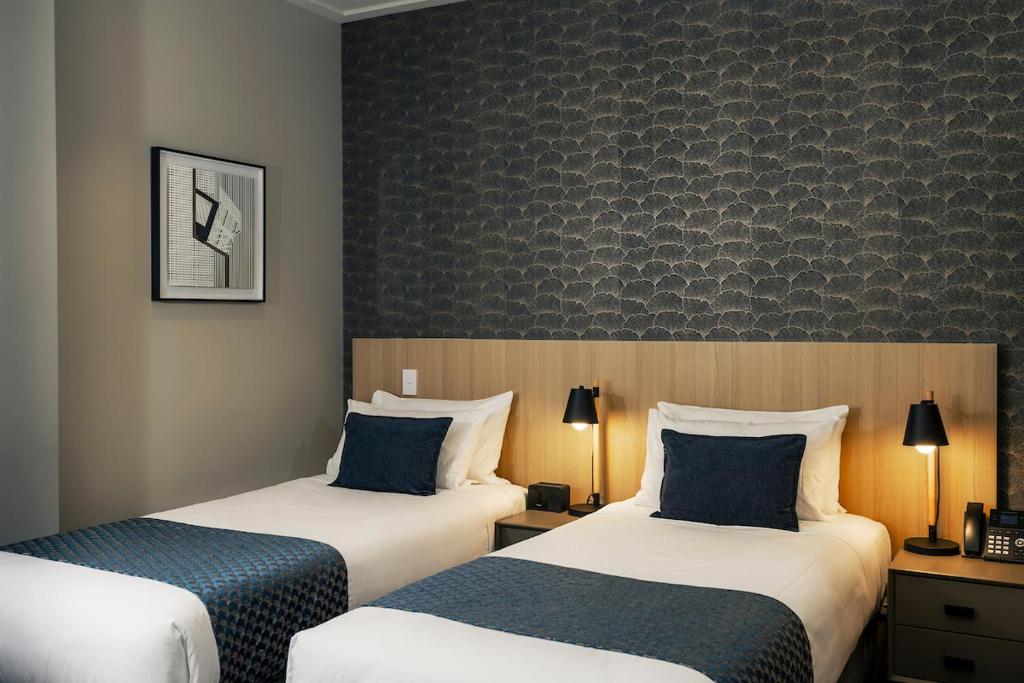 Quest 256 Lambton - Resim 14