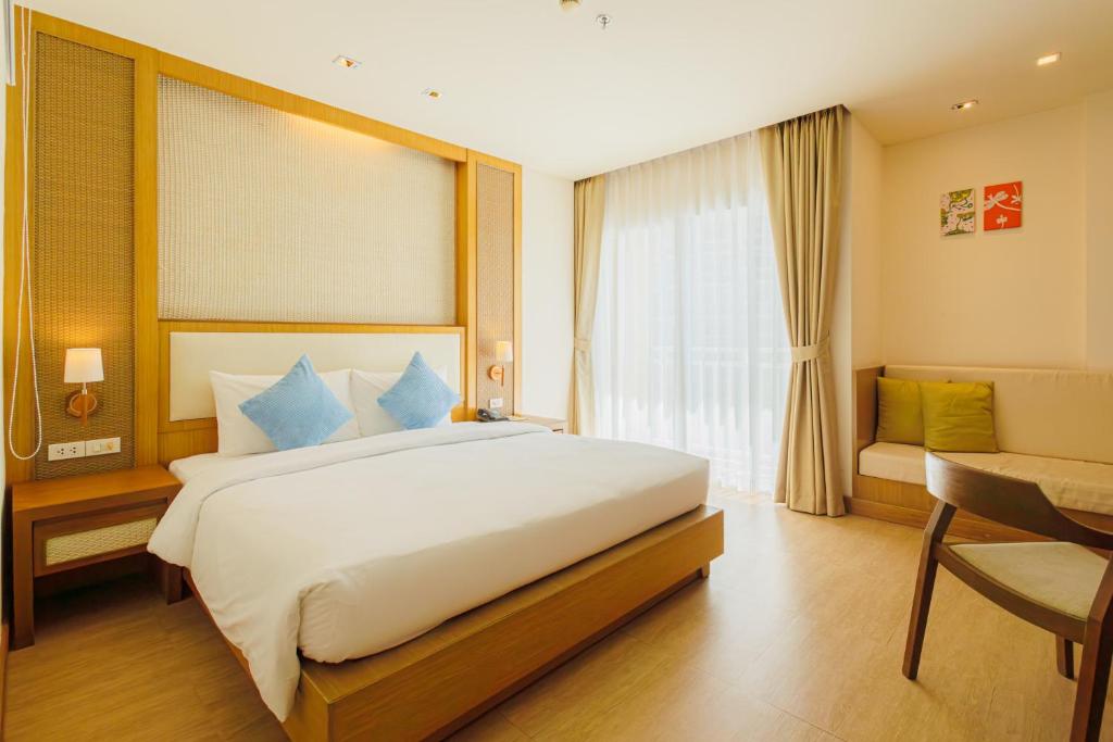ASHLEE Plaza Patong Hotel & Spa - Resim 14